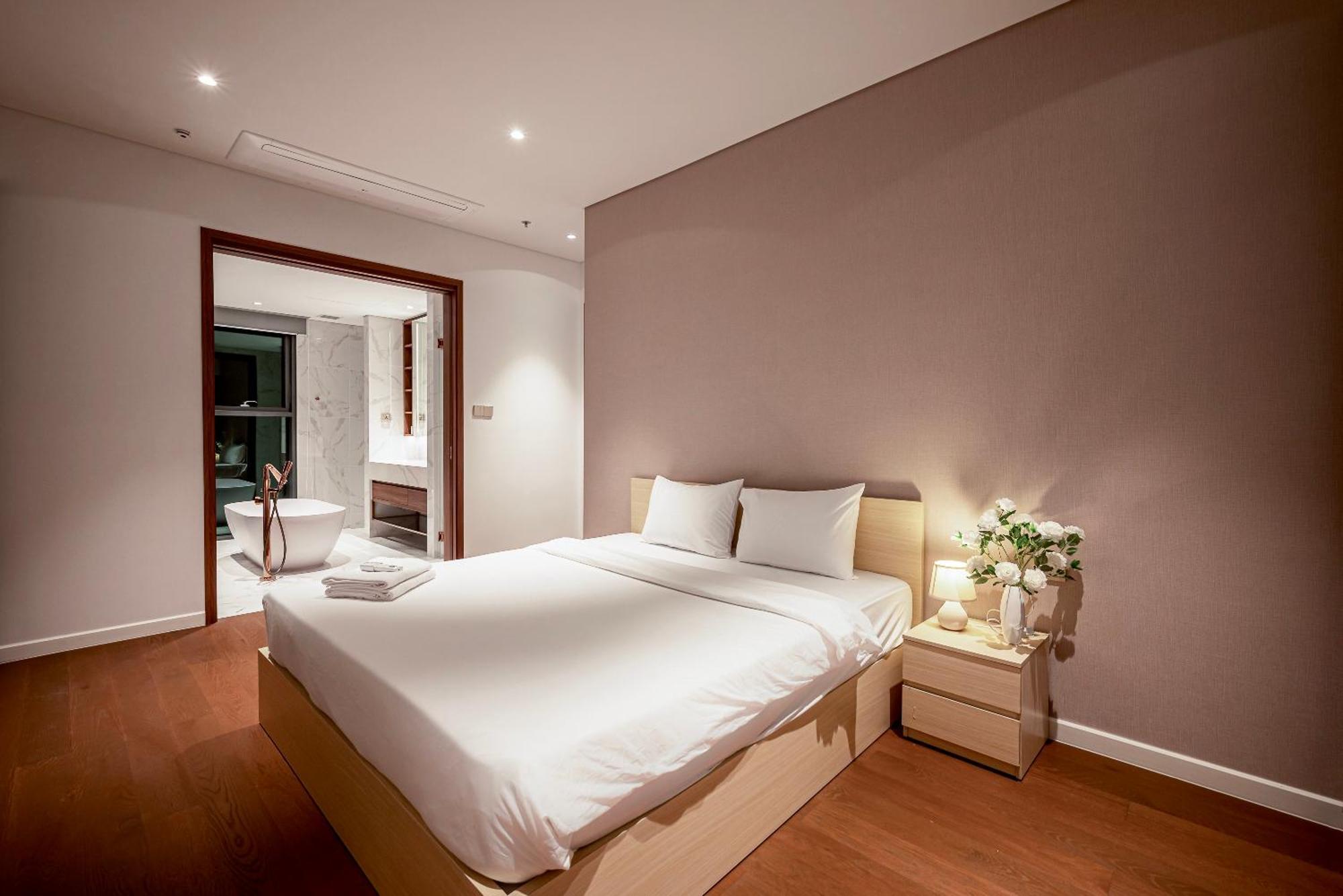 Saigon The Metropole - Residences Complex - By Svillage "Escape To Perfection" Ciudad Ho Chi Minh  Exterior foto